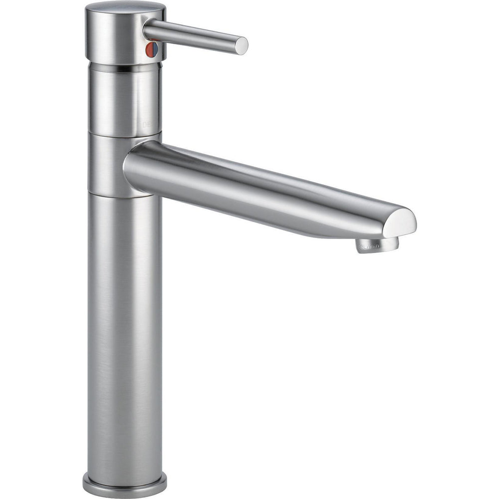 Delta Trinsic Single Hole Kitchen Faucet - Arctic Stainless