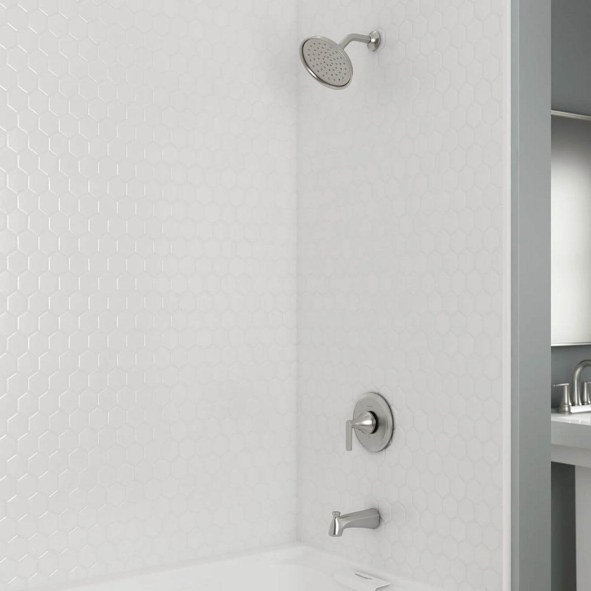 American Standard Corsham 1.8 gpm/6.8 L/min Tub and Shower Trim Kit With Water-Saving Showerhead, Double Ceramic Pressure Balance Cartridge With Lever Handle