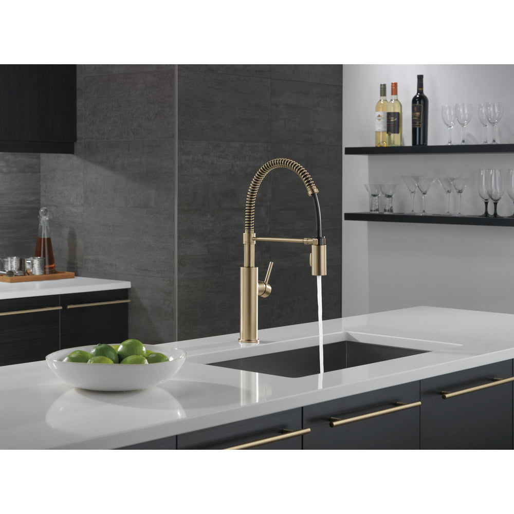 Delta Antoni Pull-Down Kitchen Faucet 1L