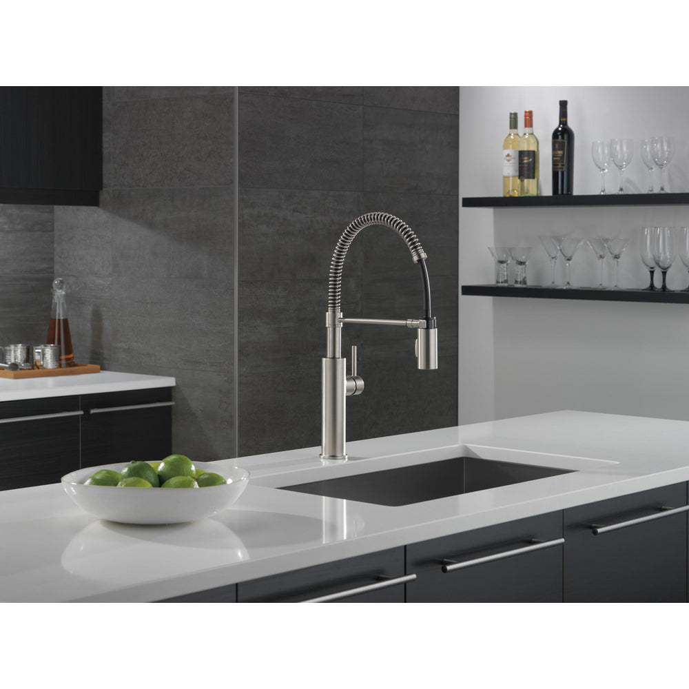 Delta Antoni Pull-Down Kitchen Faucet 1L