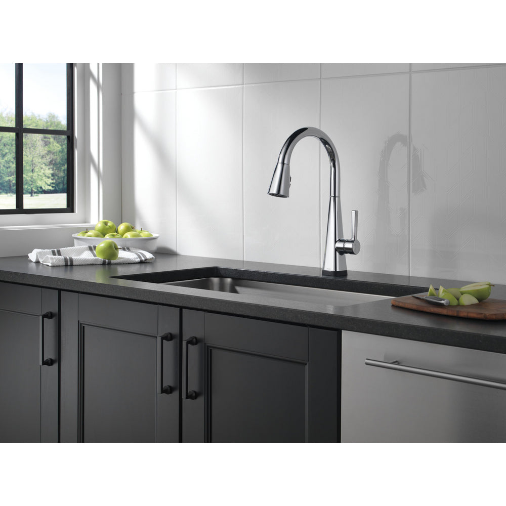 Delta Lenta Touch2O Pull-Down Kitchen Faucet 1L - Chrome