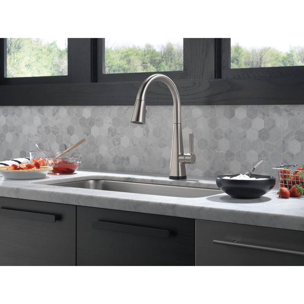 Delta Lenta Touch2O Pull-Down Kitchen Faucet 19802TZ-SP-DST