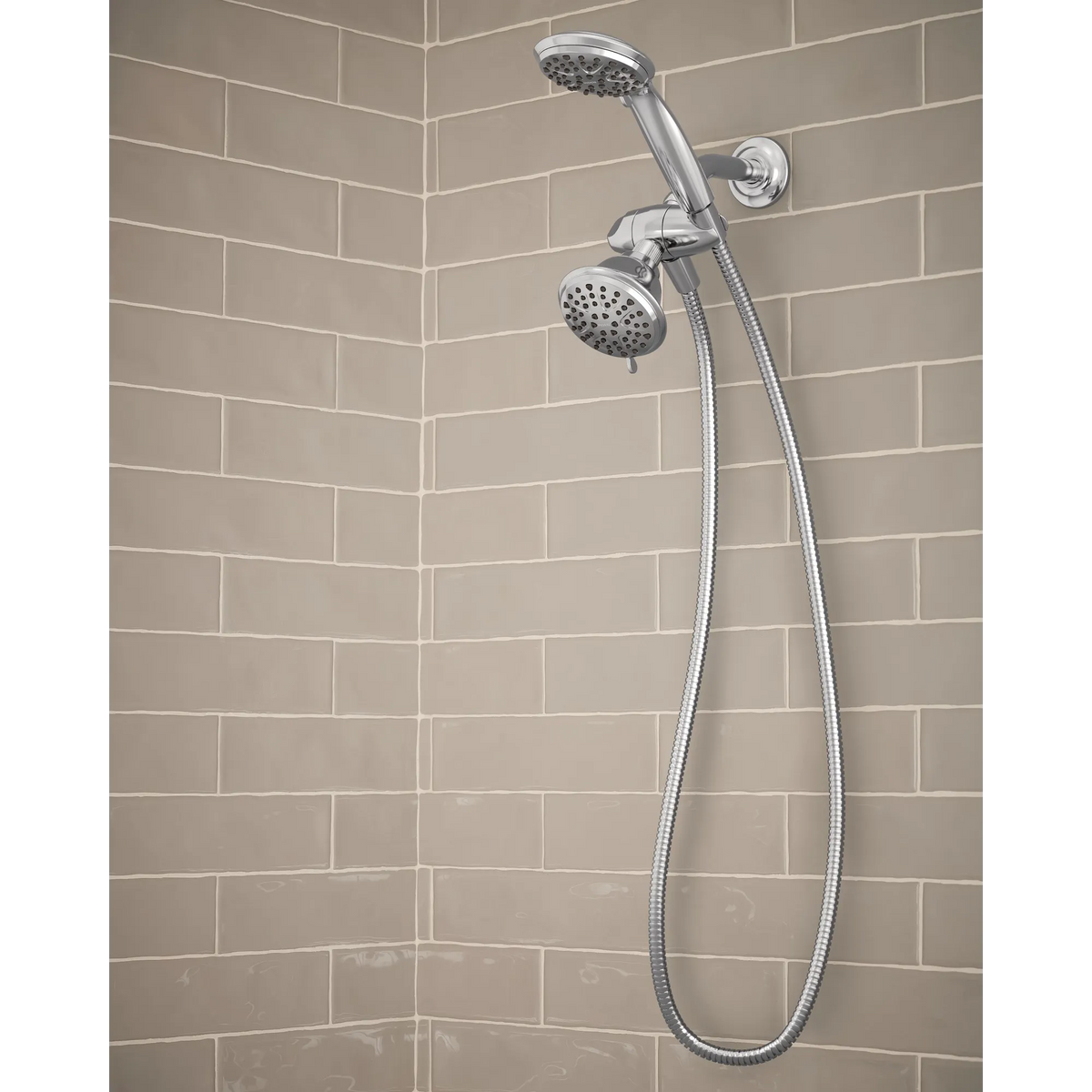 Moen Attune Eight-Function 4.75" Diameter Spray Head Standard with Handshower 218C0 in Chrome (218C0) - view 3