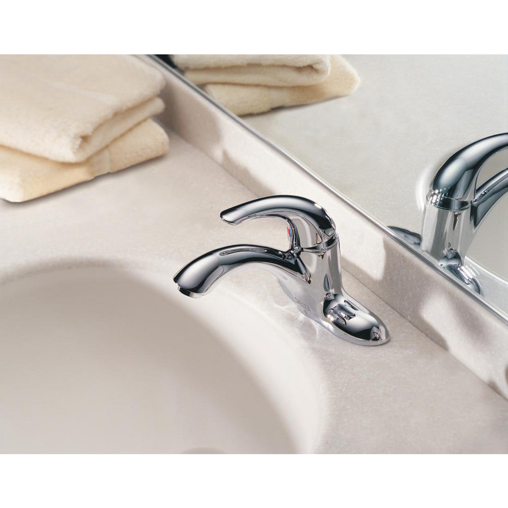 Delta Commercial 22C051 Single-Handle Centerset Lavatory Faucet