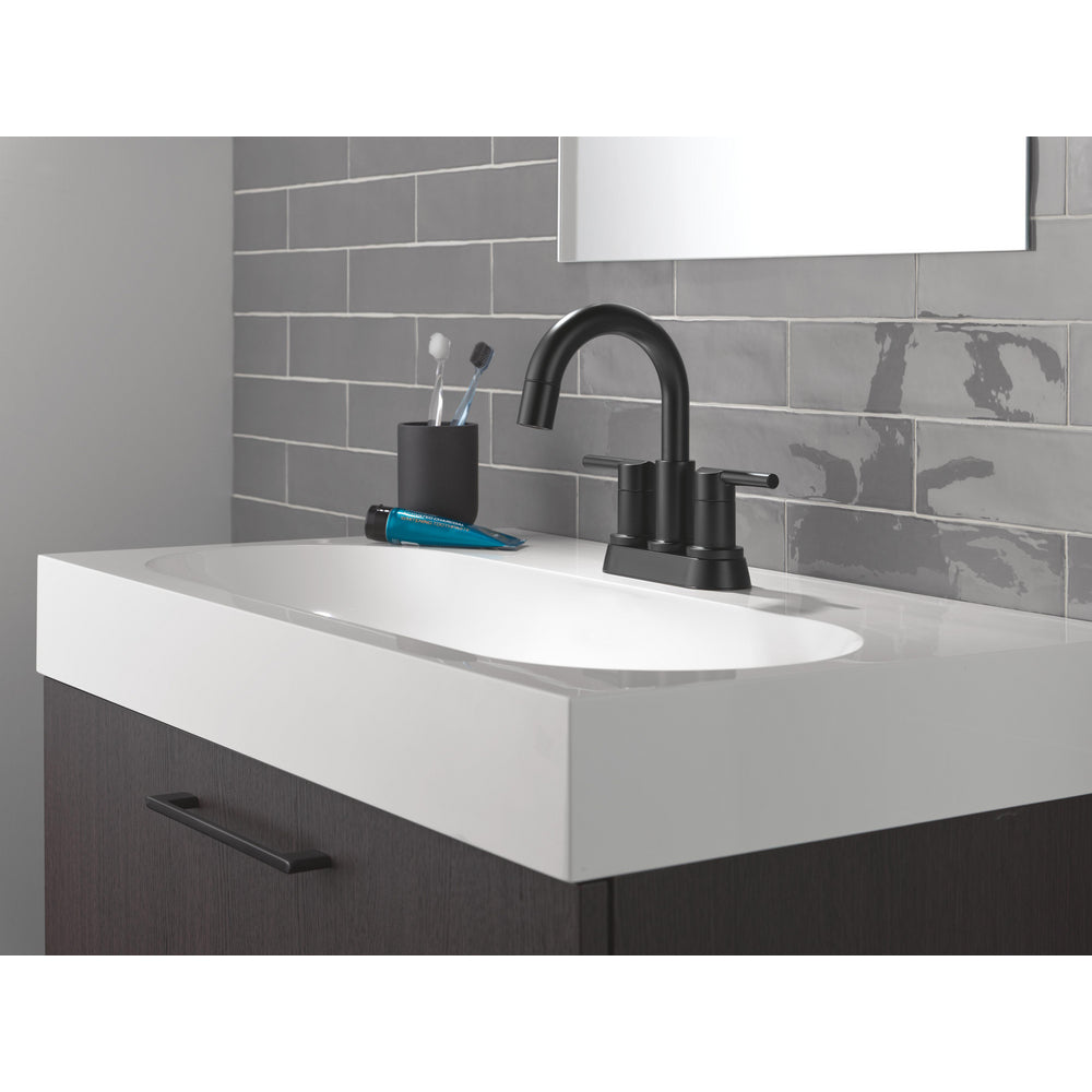 Delta Nicoli Two Handle Centerset Pull-Down 25749LF-PD