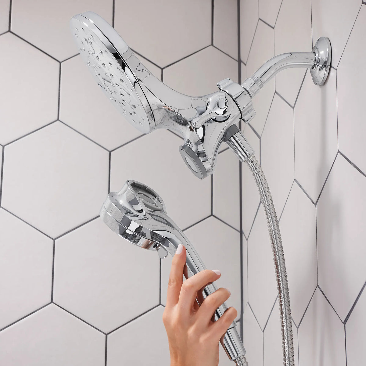 Moen Engage Six-Function 6 1/2" Diameter Standard Spray Head with Handheld Shower 26013 in Chrome (26013) - view 3