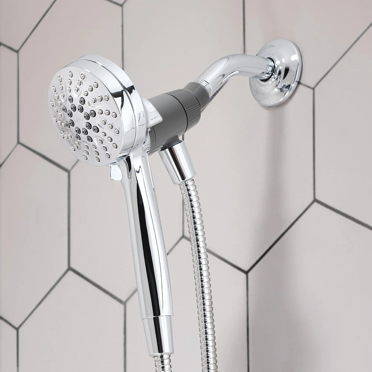 Moen Engage Six-Function 3 1/2" Diameter Spray Head Handheld Shower 26100 in Chrome (26100) - view 2