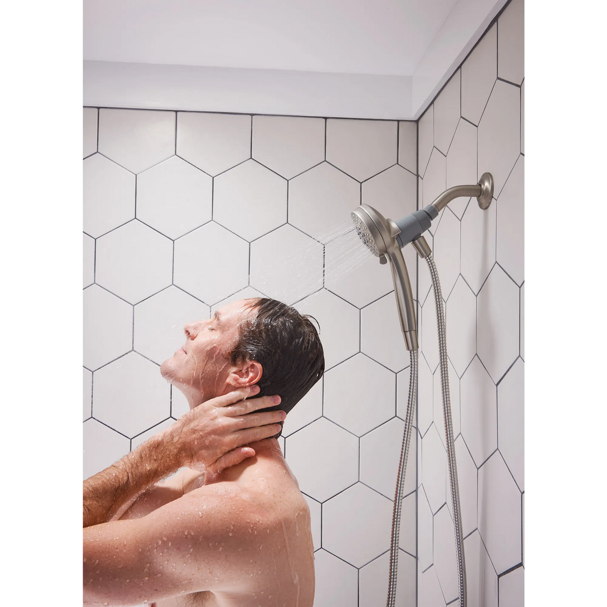 Moen Engage Six-Function 3 1/2" Diameter Spray Head Handheld Shower 26100 in Spot Resist Brushed Nickel (26100SRN) - view 4