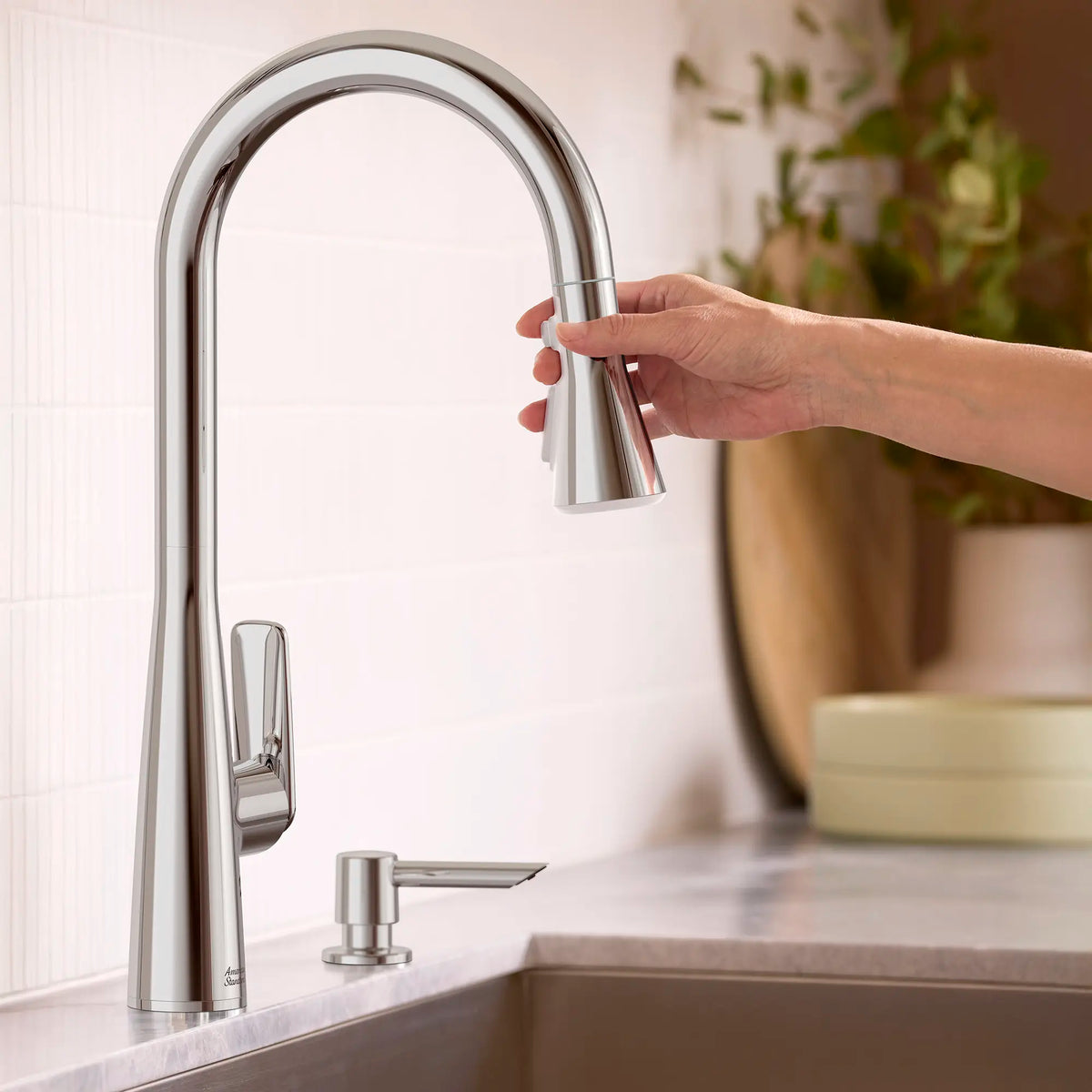 American Standard Aspirations Pull-Down Kitchen Faucet