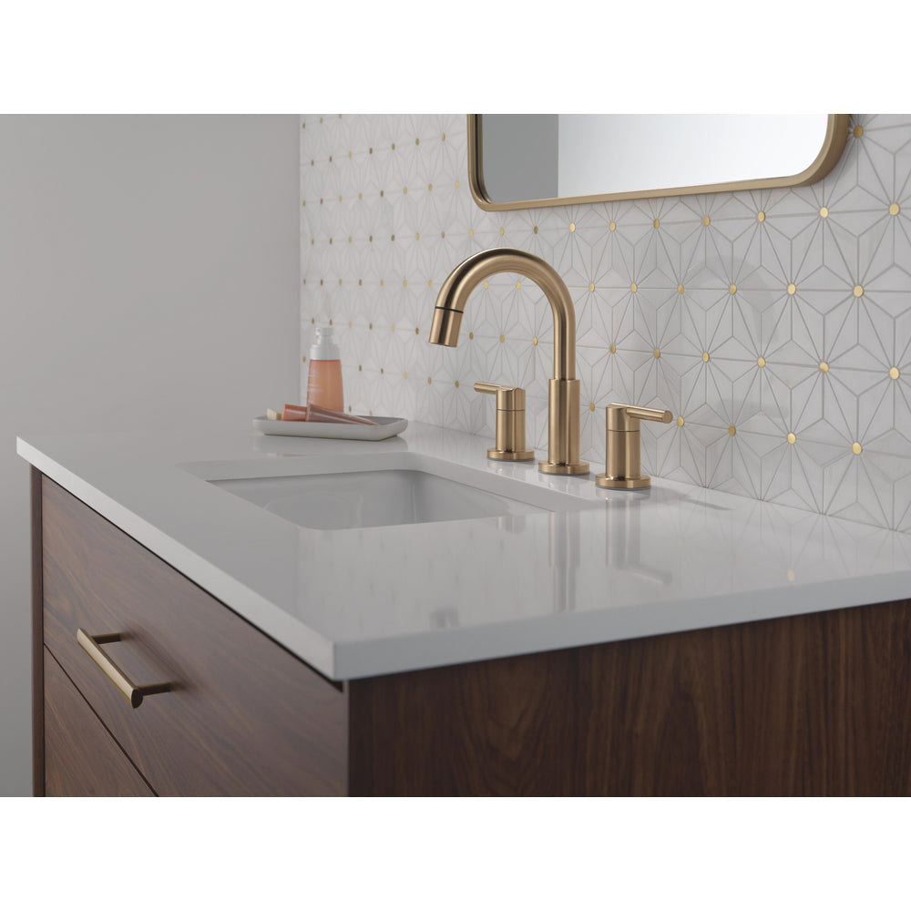 Delta Nicoli Two Handle Widespread Pull-Down Bathroom Faucet