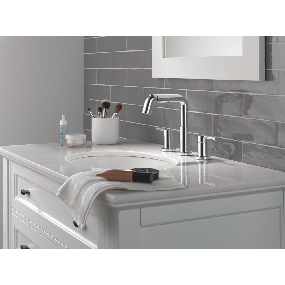 Delta Nicoli Two Handle Widespread Pull-Down 35849LF-PD