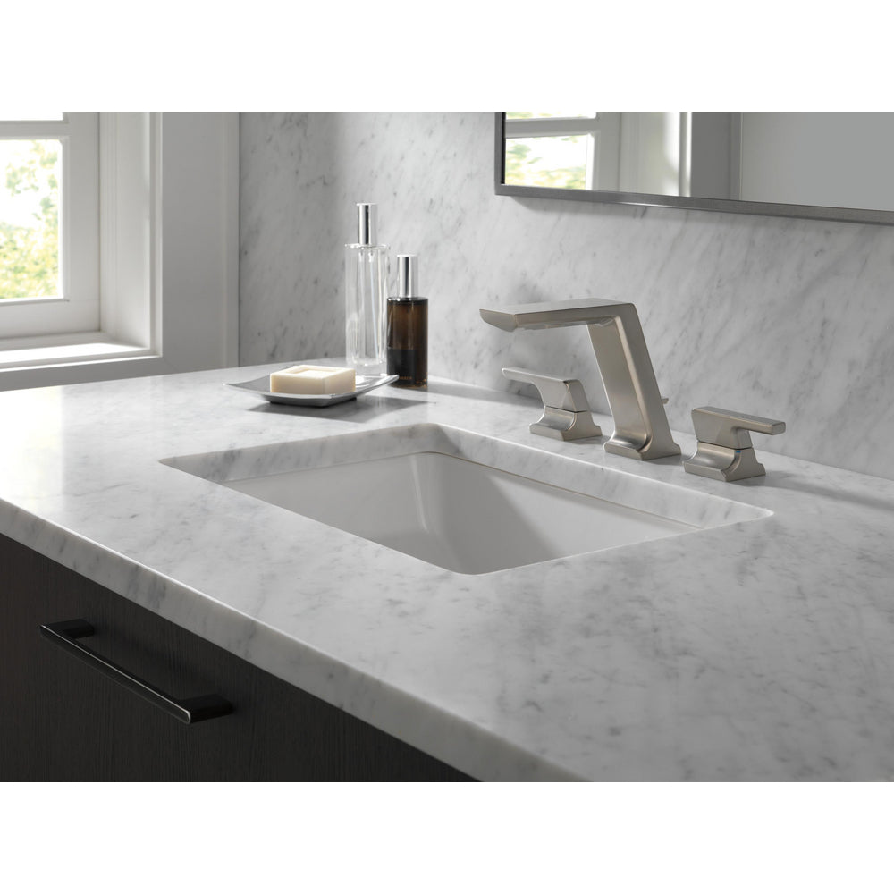 Delta Pivotal Widespread Faucet - Stainless