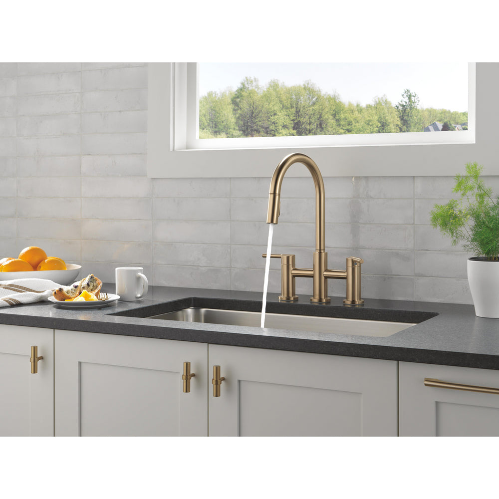 Delta Nicoli Pull-Down Kitchen Faucet