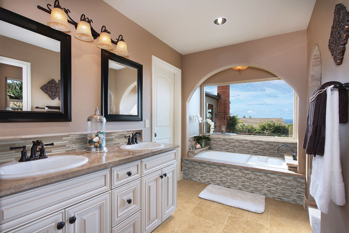 MSI Ivory Travertine 3/4 x 3/4 Honed Travertine trim (THDW1-MP-IVO) – MSI room scene (bathroom)