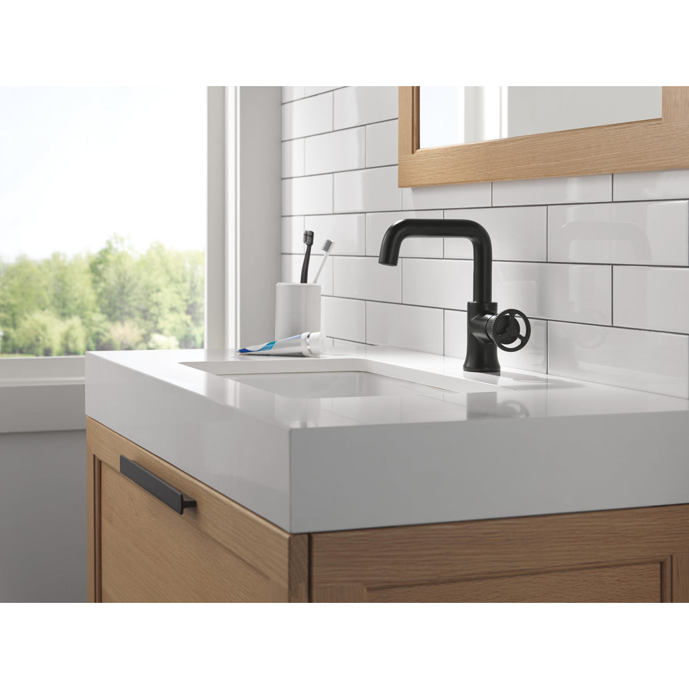 Delta TRINSIC Single Handle Bathroom Faucet