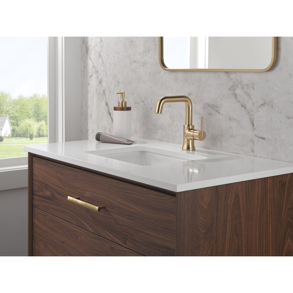 Delta TRINSIC Single Handle Bathroom Faucet 554HAR