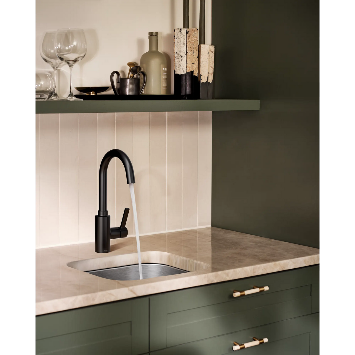 Moen Genta LX Single-Handle High-Arc Bar Faucet 5882 in Matte Black (5882BL) - view 2