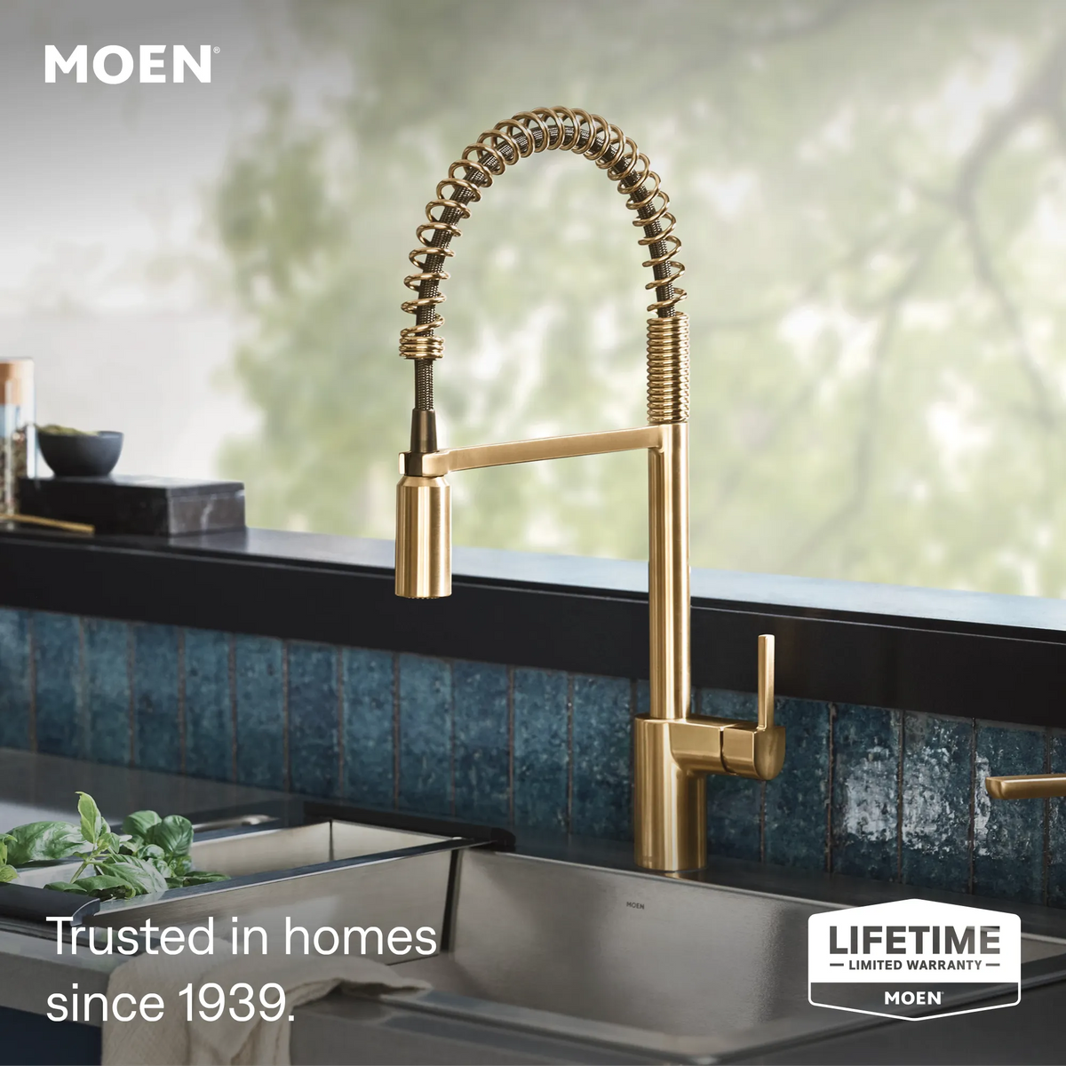 Moen Align MotionSense Wave Single-Sensor Single-Handle High-Arc Pre-Rinse Spring Pulldown Kitchen Faucet 5923EW in Brushed Gold (5923EWBG) - view 7