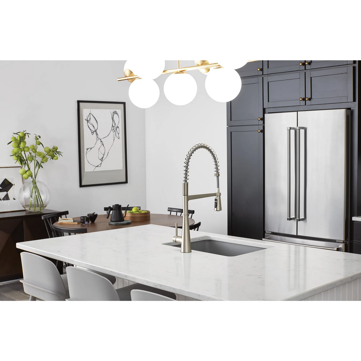 Moen Sleek Single-Handle Pre-Rinse Spring Pulldown Kitchen Faucet 5925 in Chrome (5925) - view 2