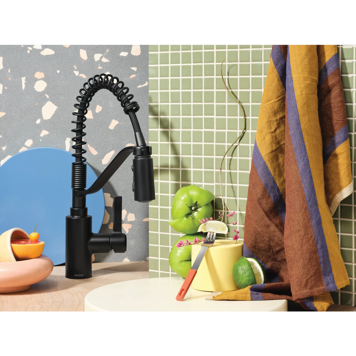 Moen Genta LX Single-Handle High-Arc Pulldown Kitchen Faucet 5926 in Matte Black (5926BL) - view 14