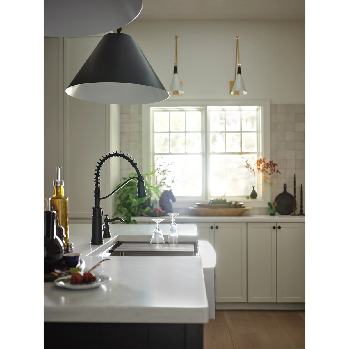 Moen Traditional Soap Dispenser S3945 in Matte Black (S3945BL) - view 6