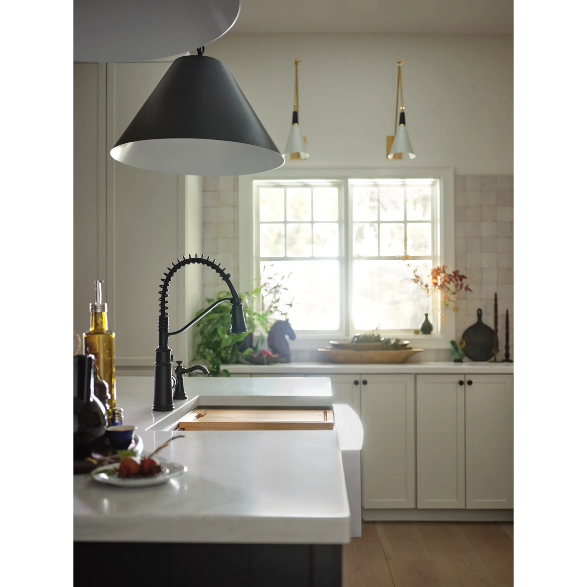 Moen Traditional Soap Dispenser S3945 in Matte Black (S3945BL) - view 5