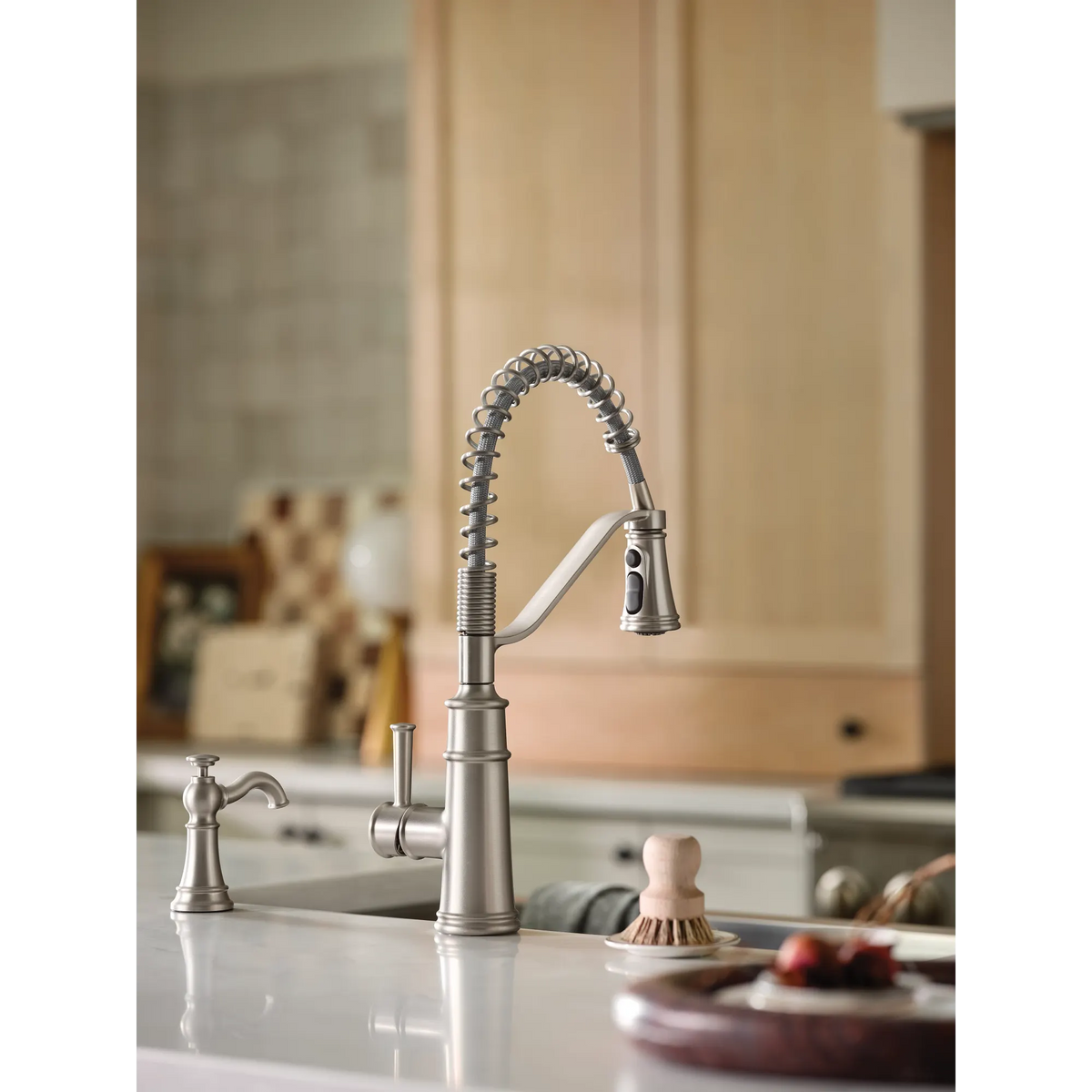 Moen Belfield Single-Handle High-Arc Pulldown Kitchen Faucet 5927 in Chrome (5927) - view 3