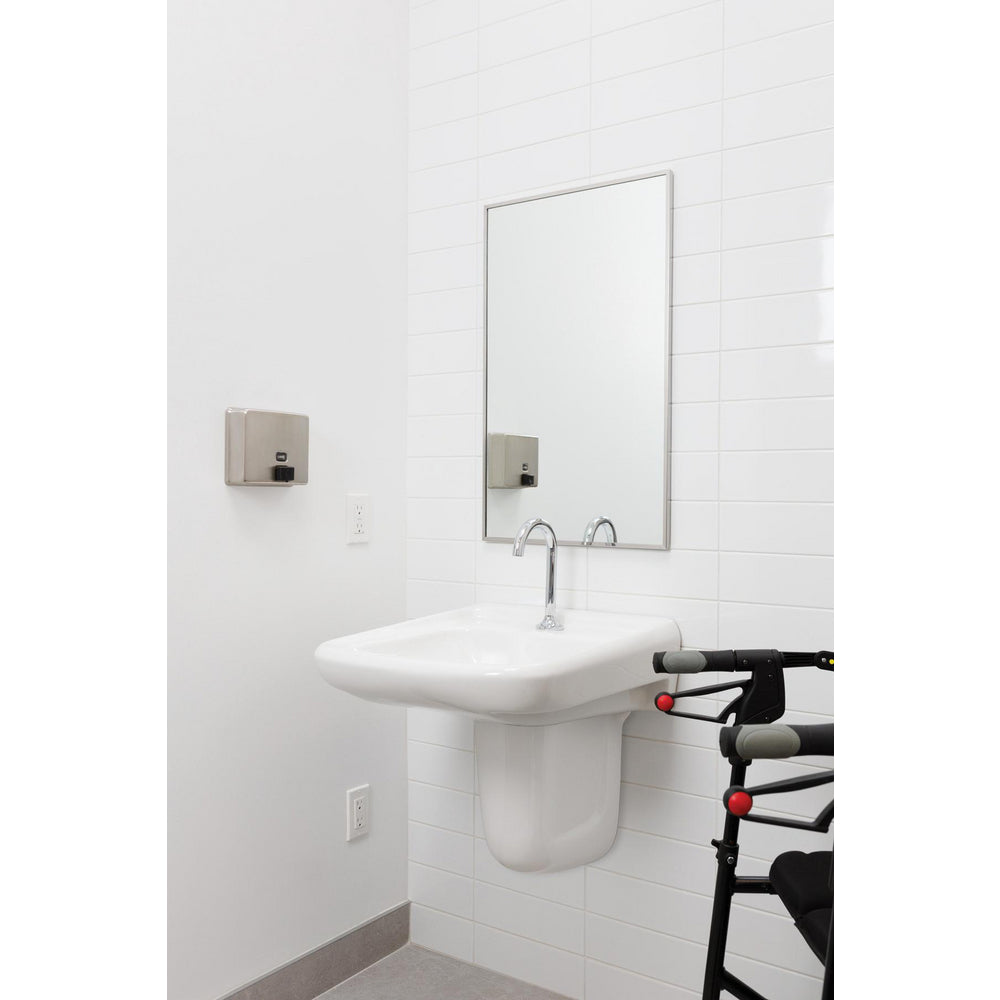 Delta Commercial 620TPA3350 Electronic Lavatory Faucet - Hardwire Operated