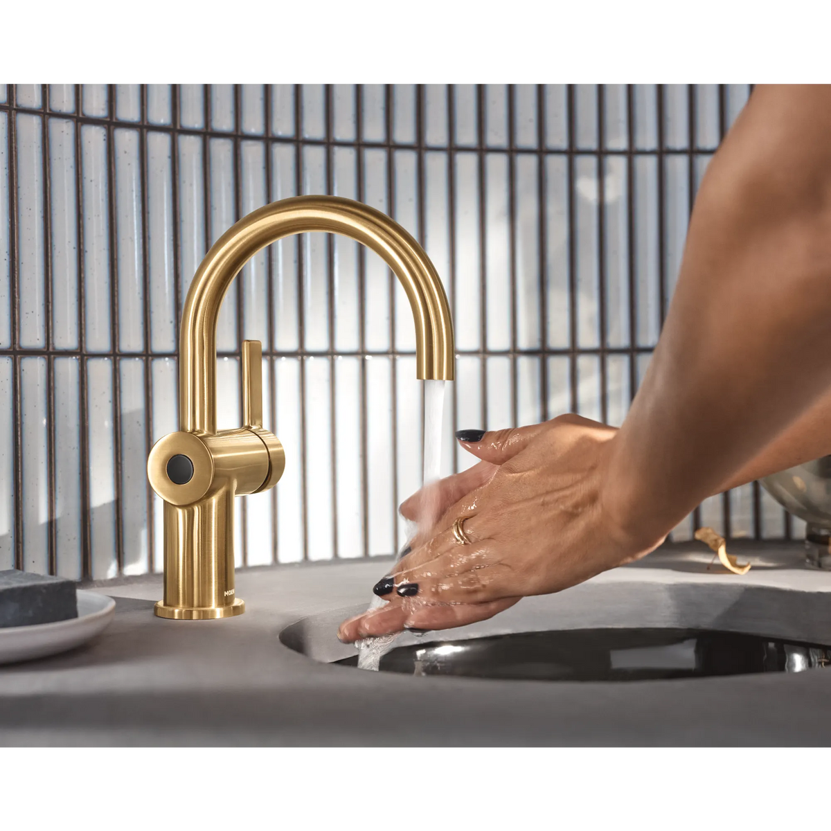 Moen Cia MotionSense Wave Single-Handle High-Arc Single Sensor Bathroom Faucet 6221EW in Brushed Gold (6221EWBG) - view 3