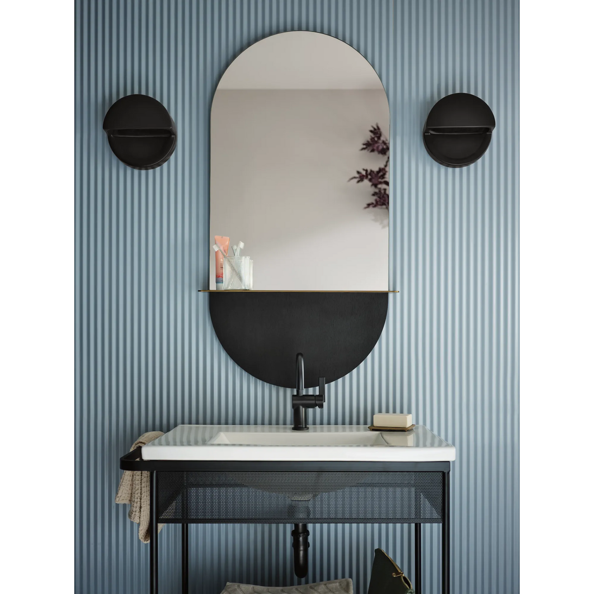 Moen Cia MotionSense Wave Single-Handle High-Arc Single Sensor Bathroom Faucet 6221EW in Matte Black (6221EWBL) - view 7