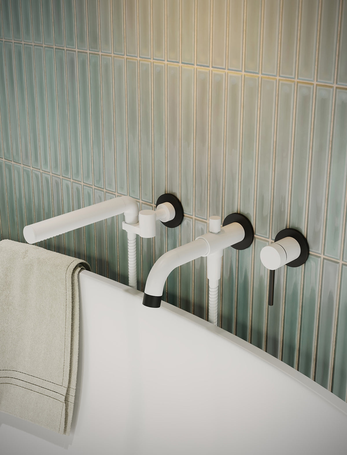Aquabrass Xpress Umix 3-piece Wallmount Tub Filler 62304 detail
