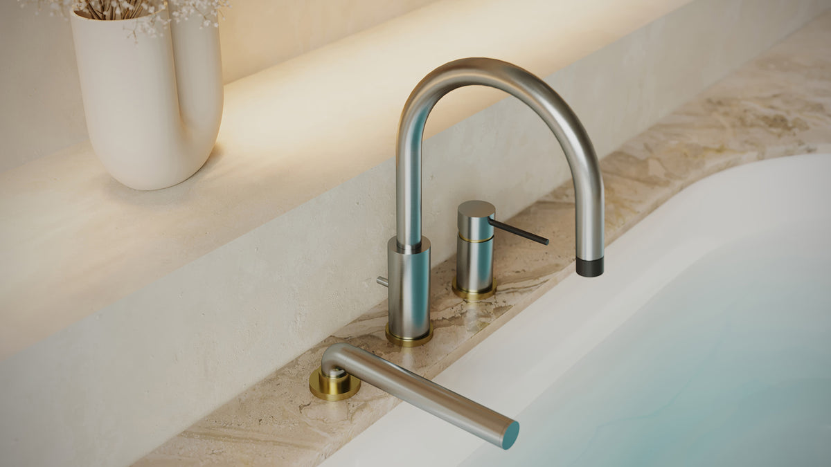 Aquabrass Xpress Umix 3-piece Deckmount Tub Filler 62313 detail