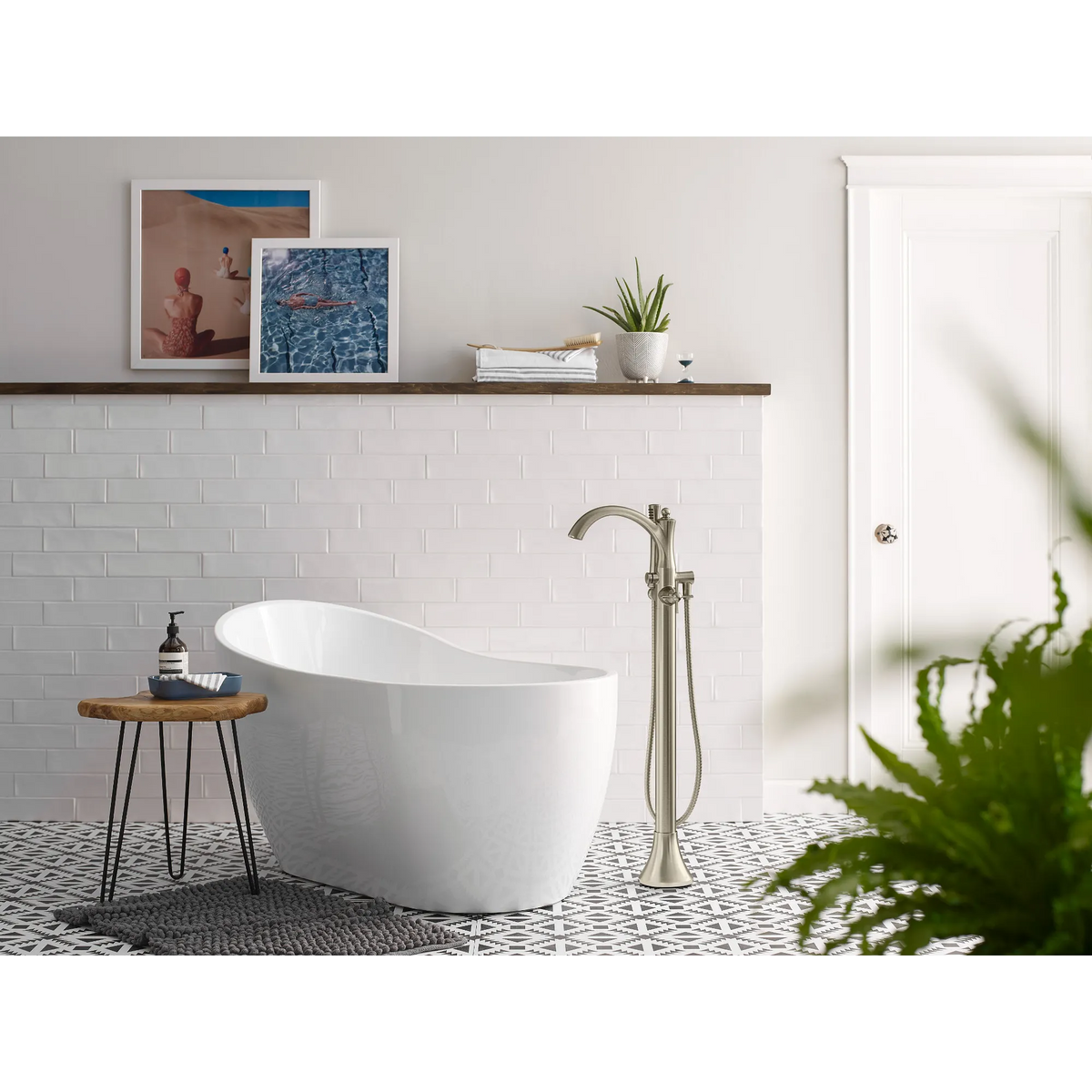 Moen Wynford Single-Handle Tub Filler With Hand Shower 655 in Chrome (655) - view 2