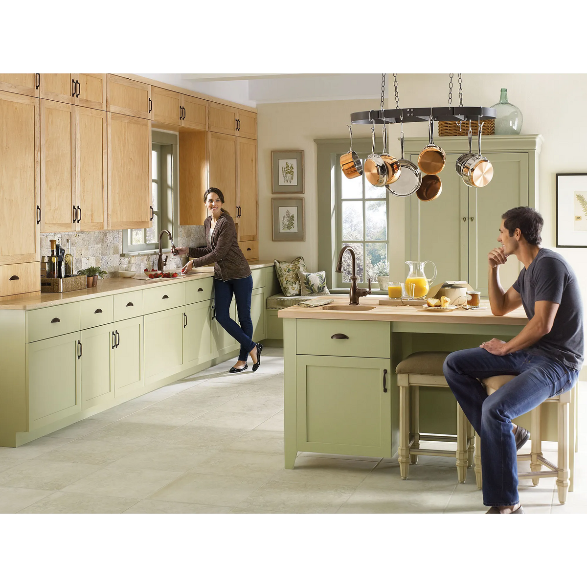Moen Brantford Single-Handle High-Arc Pulldown Kitchen Faucet 7185 in Oil Rubbed Bronze (7185ORB) - view 11