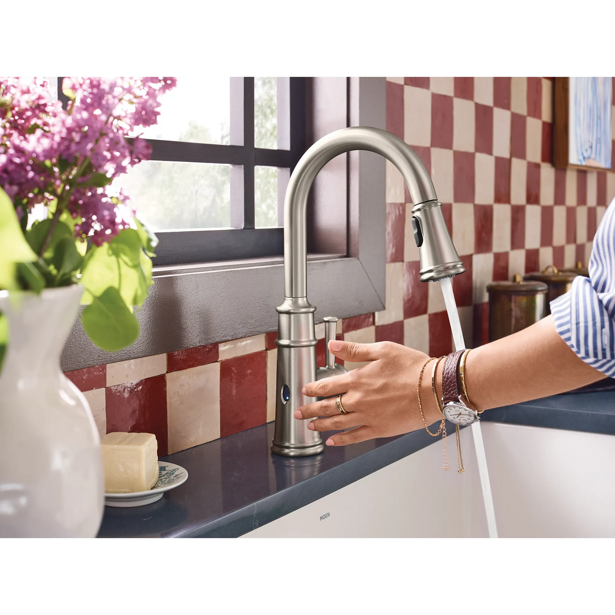 Moen Belfield MotionSense Wave Single-Handle High-Arc Single-Sensor Pulldown Kitchen Faucet 7260EW in Chrome (7260EWC) - view 3