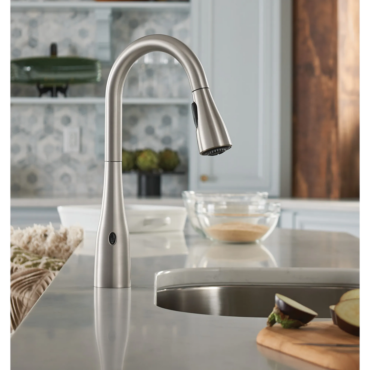 Moen Arbor MotionSense Wave Single-Handle High-Arc Single-Sensor Pulldown Kitchen Faucet 7594EW in Spot Resist Stainless (7594EWSRS) - view 2