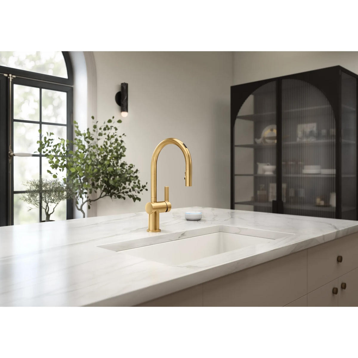 Moen Cia MotionSense Wave Single-Handle High-Arc Single-Sensor Pulldown Kitchen Faucet 7622EW in Brushed Gold (7622EWBG) - view 8