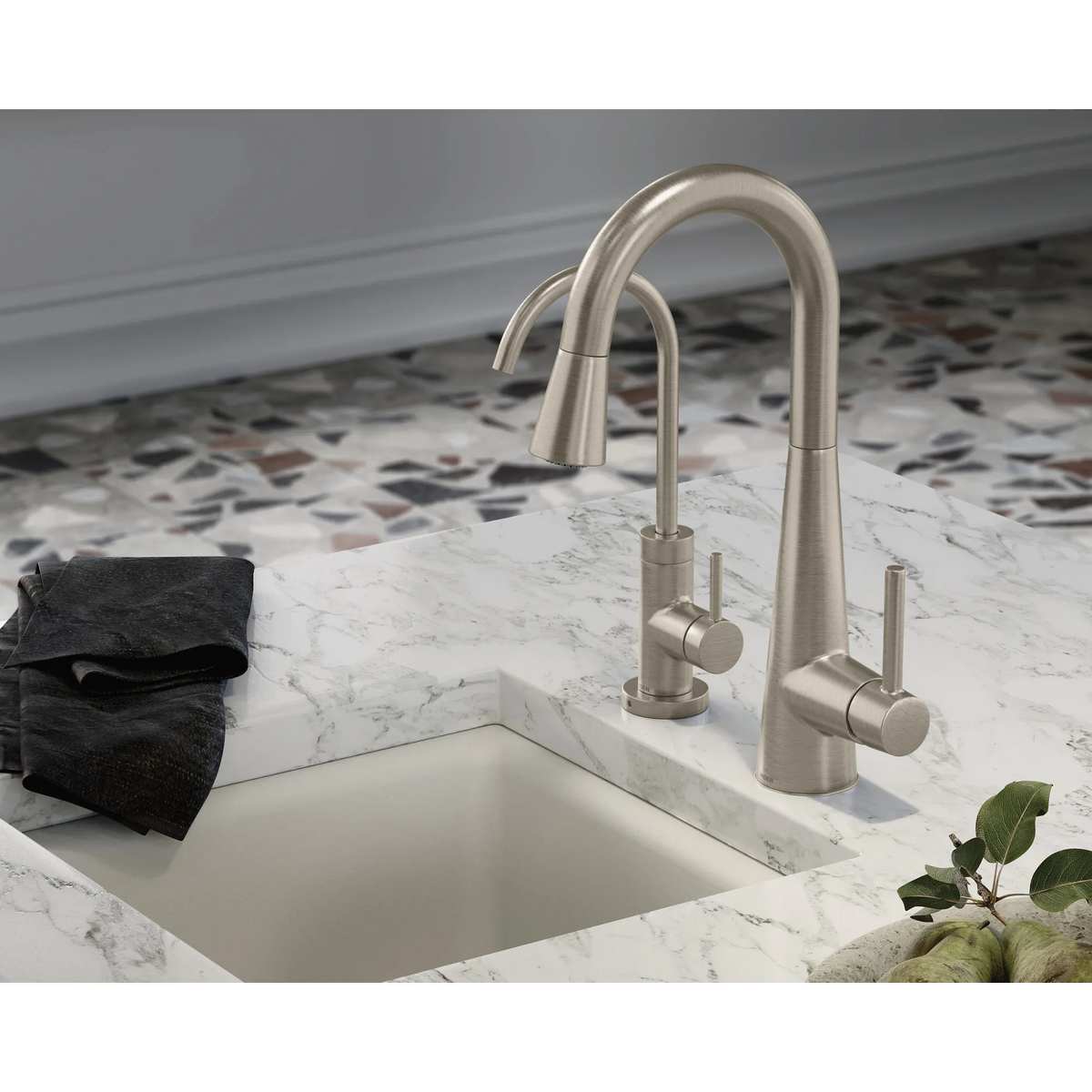 Moen Sleek Single-Handle Pulldown Bar Faucet 7664 in Spot Resist Stainless (7664SRS) - view 2