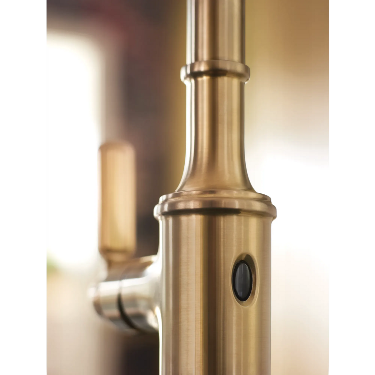 Moen Smyth MotionSense Wave Touchless Single-Handle Pulldown Kitchen Faucet 7770EW in Bronzed Gold (7770EWBZG) - view 4