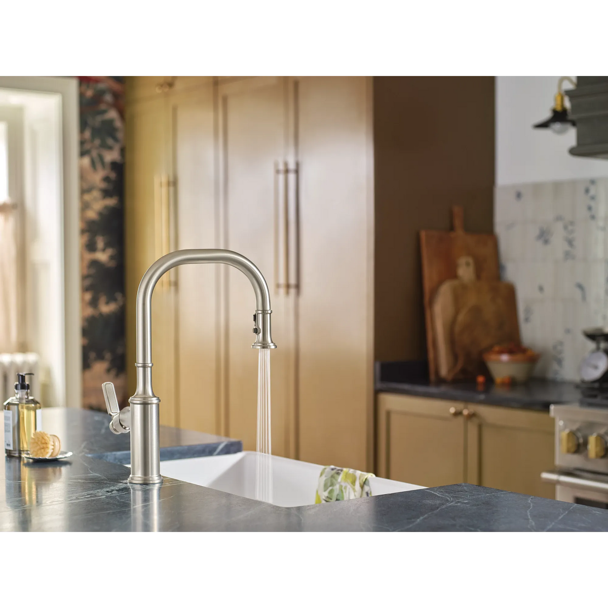 Moen Smyth Single-Handle High-Arc Pulldown Kitchen Faucet 7770 in Spot Resist Stainless (7770SRS) - view 3