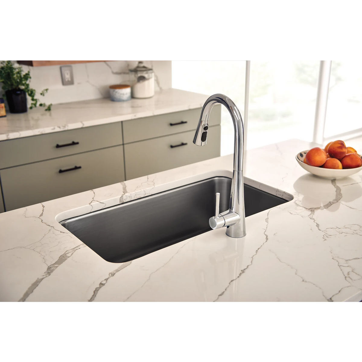 Moen Sleek Single-Handle High-Arc Pulldown Kitchen Faucet 7864 in Chrome (7864) - view 7