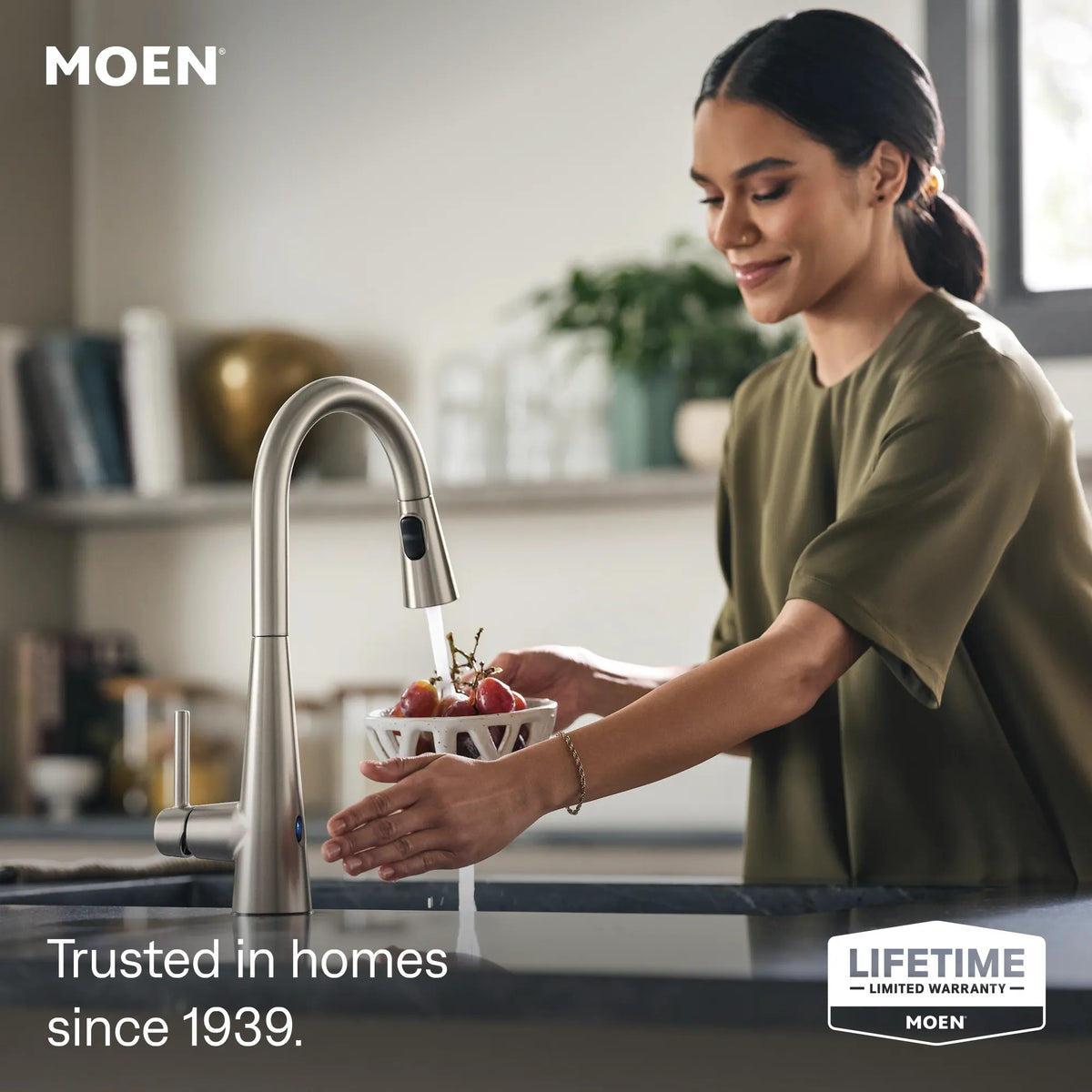 Moen Sleek MotionSense Wave Single-Handle High-Arc Single-Sensor Pulldown Kitchen Faucet 7864EW in Spot Resist Stainless (7864EWSRS) - view 6