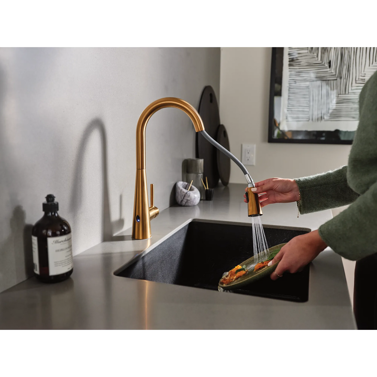 Moen Sleek MotionSense Wave Single-Handle High-Arc Single-Sensor Pulldown Kitchen Faucet 7864EW in Brushed Gold (7864EWBG) - view 7