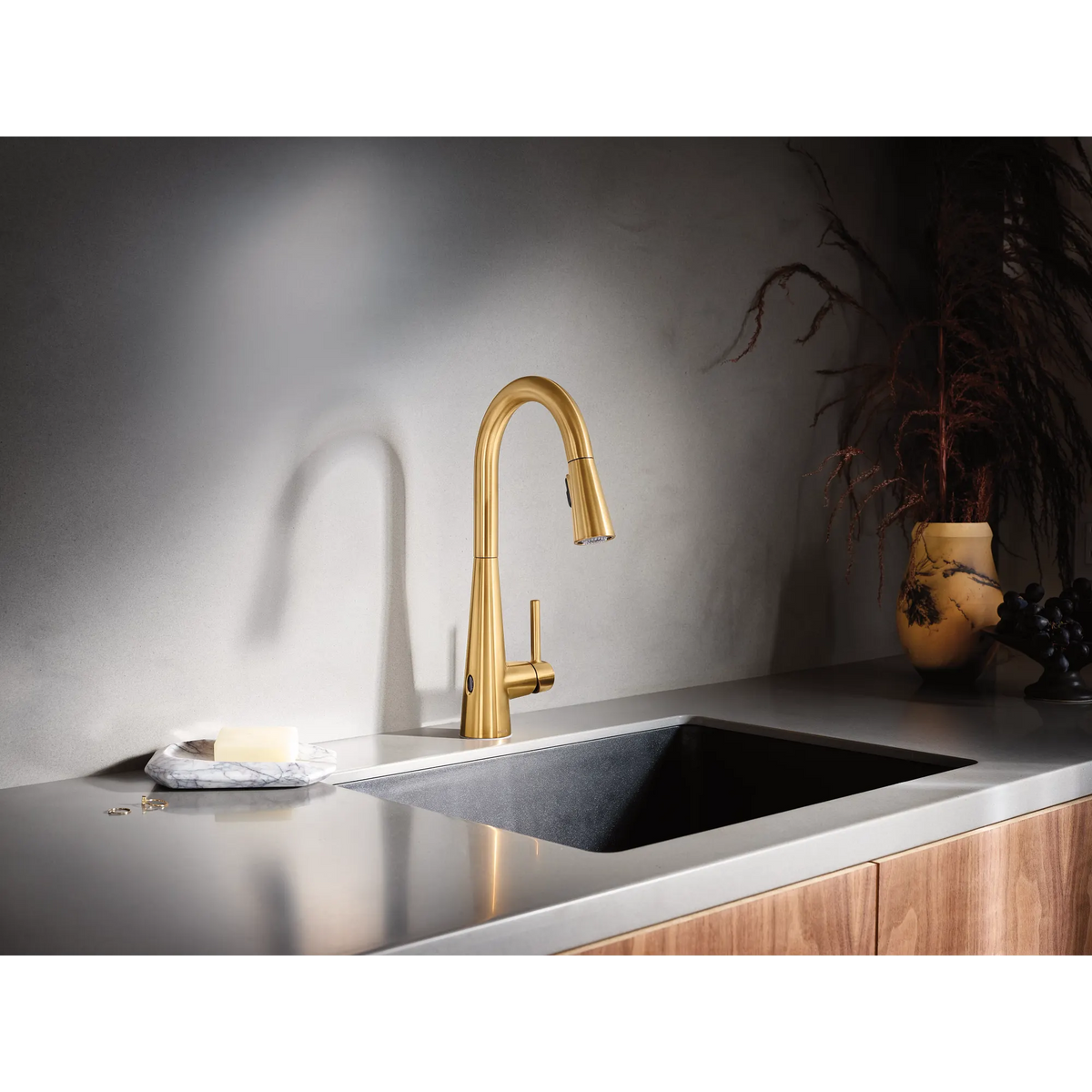 Moen Sleek MotionSense Wave Single-Handle High-Arc Single-Sensor Pulldown Kitchen Faucet 7864EW in Brushed Gold (7864EWBG) - view 5