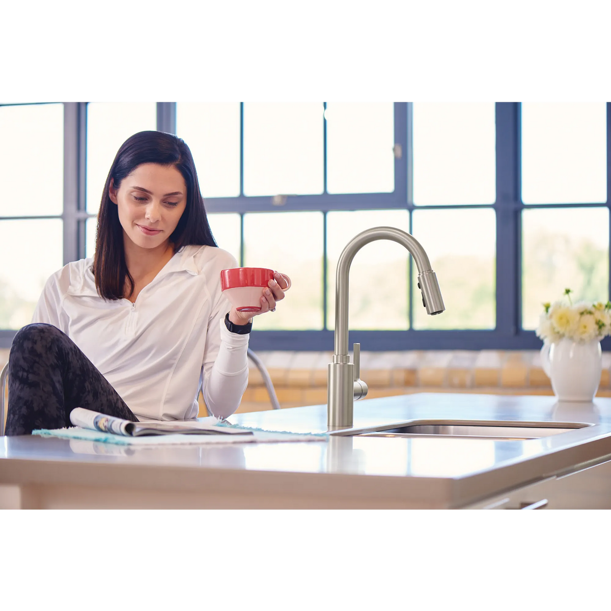 Moen Genta LX Single-Handle High-Arc Pulldown Kitchen Faucet 7882 in Spot Resist Stainless (7882SRS) - view 2