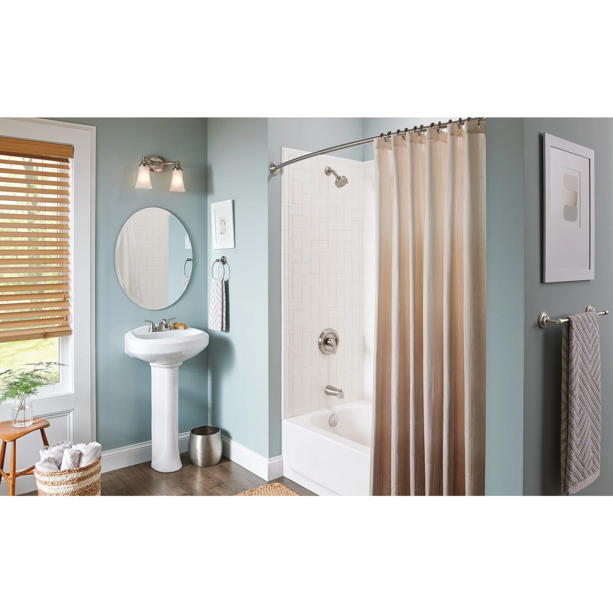 Moen Iso 18" Towel Bar DN0718 in Brushed Nickel (DN0718BN) - view 2