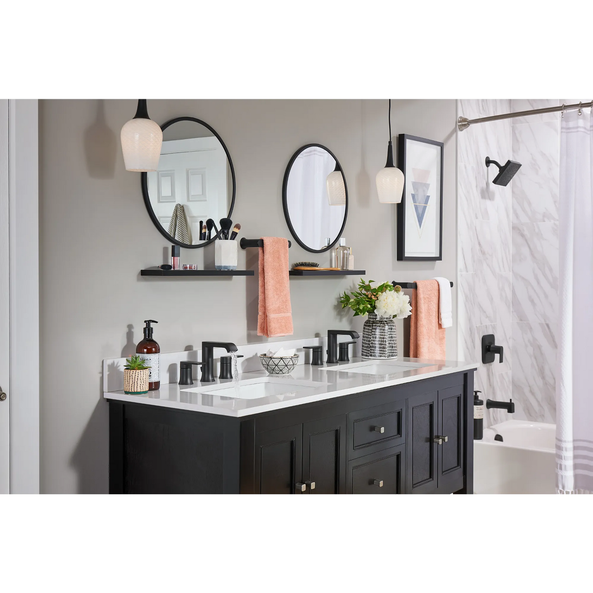 Moen Genta LX Hand Towel Bar BH3886 in Matte Black (BH3886BL) - view 3