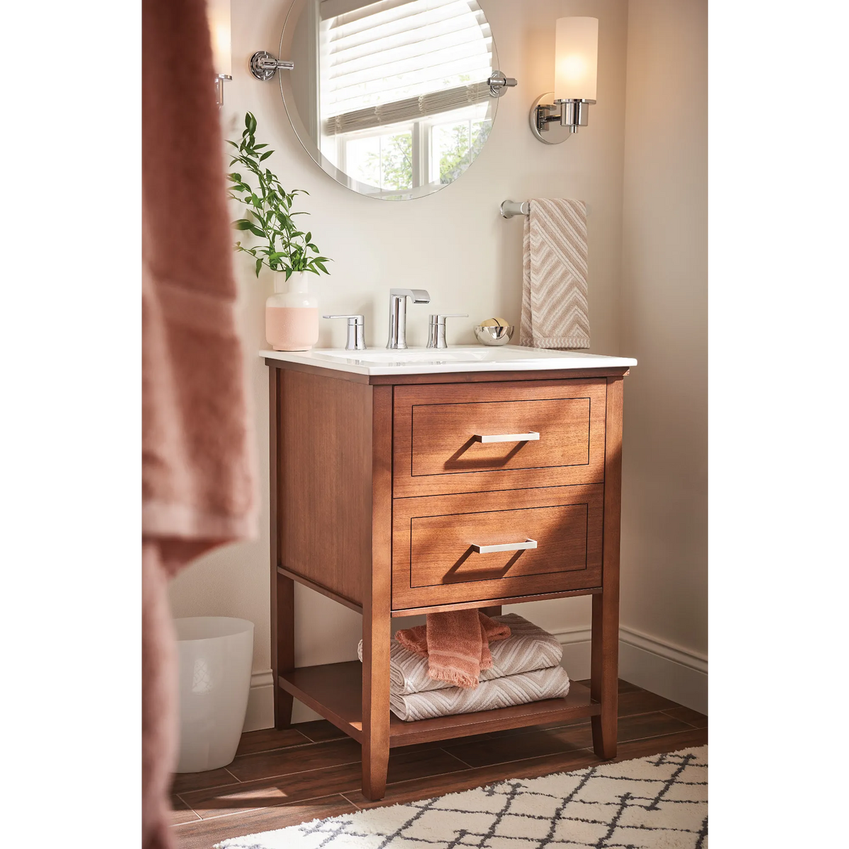 Moen Genta LX Hand Towel Bar BH3886 in Chrome (BH3886CH) - view 6