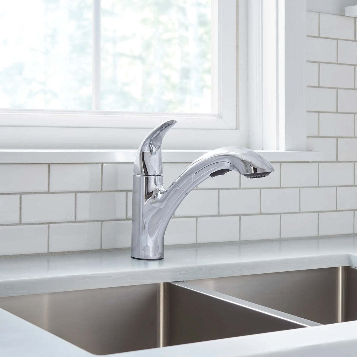 Moen Medina Single-Handle Pullout Kitchen Faucet 87039 in Chrome (87039) - view 7