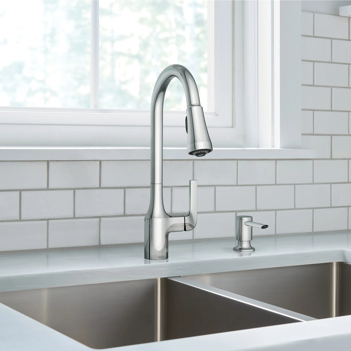 Moen Milton Single-Handle High-Arc Pulldown Kitchen Faucet 87114 in Chrome (87114) - view 8